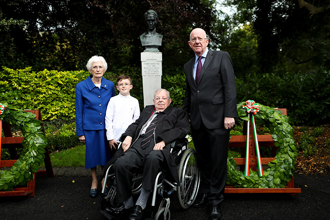 Minister Flanagan with members of the Kettle family