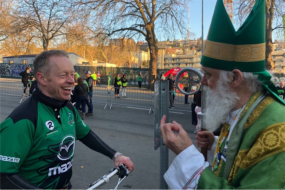 Minister of State Ciarán Cannon T.D. at the launch of Seattle’s St Patrick’s Day Dash