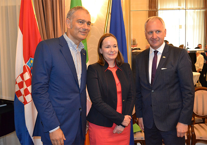 Ambassador Hempenstall opens Honorary Consulate in Split