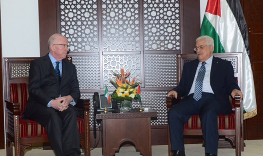 Minsiter Charles Flanagan meeting with President Mahmoud Abbas, March 2015.